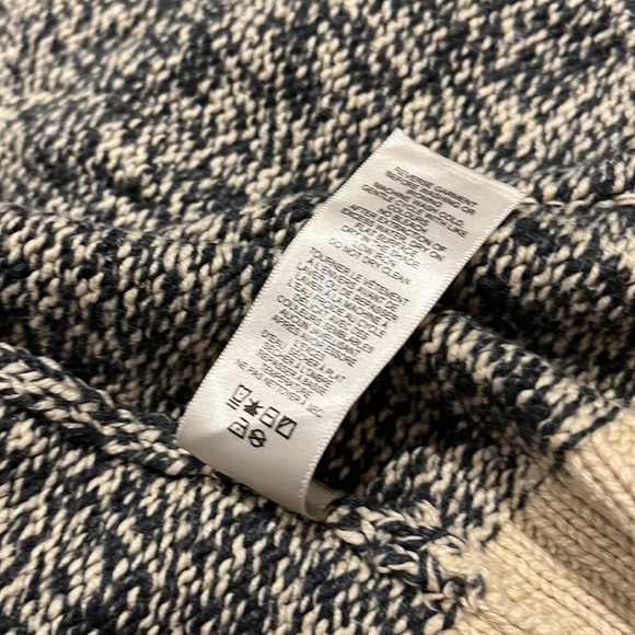 Roots open hanging oversized cardigan - Picture 11 of 11